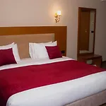 Albanopolis Hotel