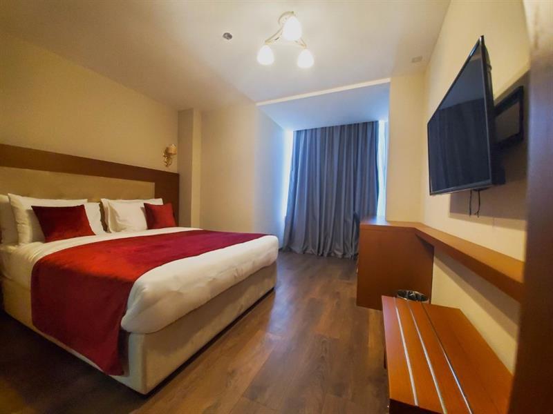 Albanopolis 4* Tirana