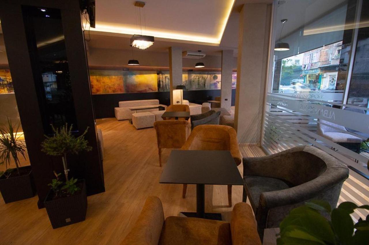 Albanopolis 4*