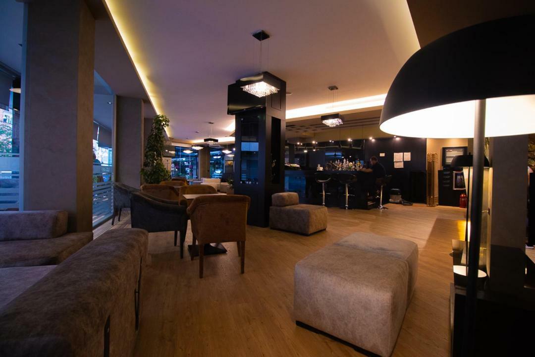 Albanopolis 4*